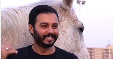 حاتم ستين يكشف قصة "أبو الهول".. أطول حصان في مصر أنقذه من الذبح جانب من التقرير