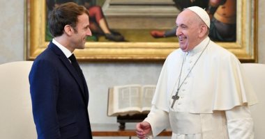 ماكرون: البابا فرنسيس كان رجلا متواضعا وعمل على نشر السعادة والأمل