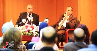 عبد المحسن سلامة يعلن تفاصيل مشروع الإسكان والأراضى للصحفيين: 1500 شقة و328 قطعة أرض.. المرشح لمنصب نقيب الصحفيين: تعيين المؤقتين في الصحف القومية.. ونعمل على استعادة هيبة الصحفى وضمان حقوقه