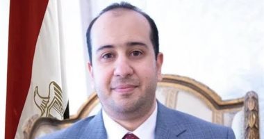 هيئة الدواء: الأدوية المصرية تساوى نظيرتها العالمية فى الجودة والسلامة الدكتور ياسين رجائى مساعد رئيس هيئة الدواء المصرية