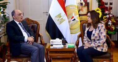 وزيرة التنمية المحلية تلتقى رئيس لجنة المشروعات الصغيرة بمجلس النواب