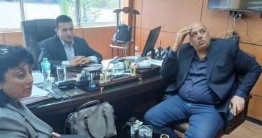 اجتماع لبحث نقل تبعية مركز التشييد بميت غمر للتعليم الفنى فى الدقهلية