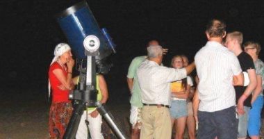 رحلات السياح لمشاهدة الفضاء