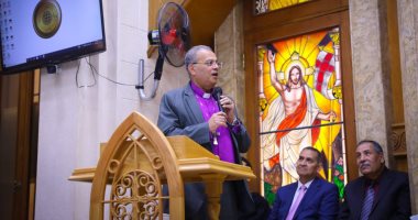 رئيس الطائفة الإنجيلية يشهد رسامة شيوخ وشمامسة جدد فى المنيا