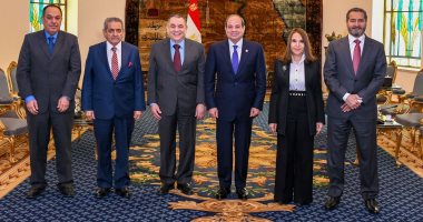 الرئيس السيسى يؤكد اعتزازه بعلاقة الأخوة مع الأمير مشعل والروابط المتينة بين مصر والكويت