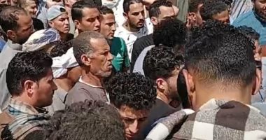 تشييع جنازات 7 شباب بقرى مركز إطسا بالفيوم ضحية حادث تصادم فى ليبيا.. صور