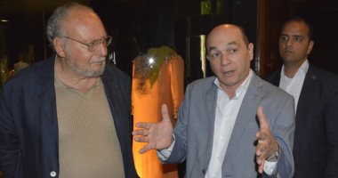 الملك أحمد فؤاد فى ضيافة أم كلثوم بالمنيل