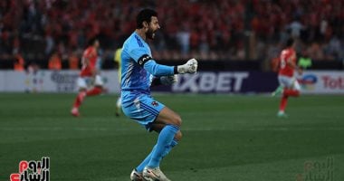 محمد الشناوى حارس الاهلى