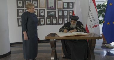 البابا تواضروس الثانى فى محاضرته بكلية أوروبا ببولندا: "أحبوا أوطانكم"