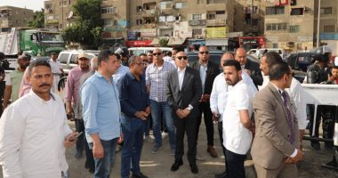 محافظ القاهرة: إزالة سوق الزلزال العشوائى بالمقطم ونقل الباعة لأسواق بديلة محافظ القاهرة خلال إزالة سوق الزلزال العشوائى بالمقطم