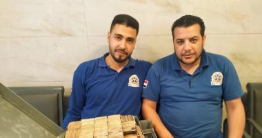الإسعاف تسلم أمانات بقية 900 ألف جنيه كانت بحوزة مصاب طاقم الإسعاف