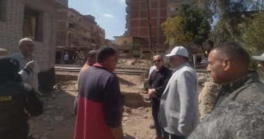 محافظ الدقهلية: إنشاء كوبرى مشاة بديل معدية طلخا.. والانتهاء خلال 4 أيام