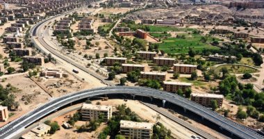 "كيما أسوان" تعلن إنشاء 2 كوبرى مشاة بديل لمزلقان السكة الحديد منطقة كيما أسوان (1)