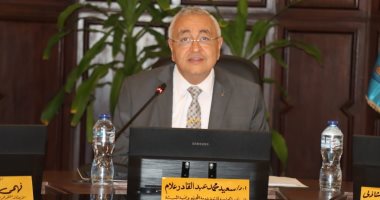 جامعة الإسكندرية تبحث استعدادات المشاركة الفعالة بجائزة مصر للتميز الحكومى