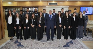رئيس مجلس الدولة: حريصون على التعاون مع المؤسسات الأكاديمية والتفاعل مع طلاب القانون رئيس مجلس الدولة يستقبل طلاب كلية القانون بالجامعة البريطانية