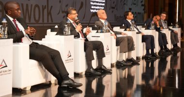 حسن جابري: جهاز حماية المنافسة يسهم في تنظيم صناعة الأسمنت وشفافية السوق جانب من الجلسة