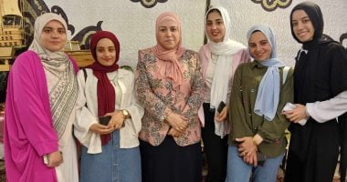 منتجات هاند ميد  تنافس الأسواق بأسعار مخفضة فى معرض جامعة الزقازيق.. صور