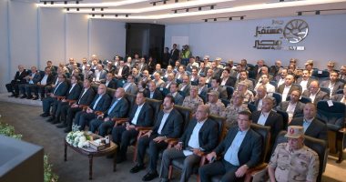 رئيس الوزراء يشهد توقيع اتفاقية مع موانئ أبو ظبي لإنشاء منطقة صناعة ولوجستية رئيس الوزراء