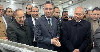 التموين تطرح كميات كبيرة من اللحوم الطازجة بالمجمعات الاستهلاكية.. الأسعار الدكتور شريف فاروق وزير التموين يطمئن على توافر المنتجات