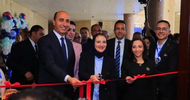 بحضور محافظ البحيرة.. رئيس جامعة دمنهور يفتتح فعاليات ملتقى التوظيف الثالث لكلية الصيدلة