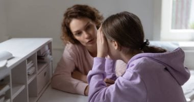 العالمي : 
                                            7 خطوات ضرورية لدعم الأطفال ضحايا التحرش
                                        