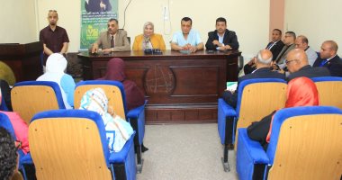 ورشة عمل لرفع وتنمية مهارات معلمى التربية الرياضية بسوهاج جانب من ورشة العمل