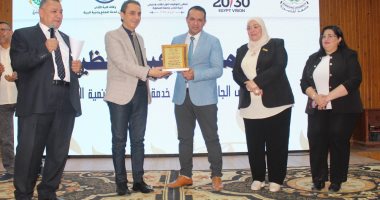 انطلاق ملتقى التوظيف الأول بآداب المنصورة بحضور نائب محافظ الدقهلية جانب من افتتاح الملتقى