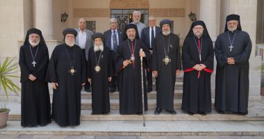 بطريرك الأقباط الكاثوليك يستقبل وفد الكنيسة الأرثوذكسية للعزاء فى البابا فرنسيس