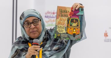 كاتبة كندية: الجودة وحدها لا تكفى لتصبح الكتب الأعلى مبيعا الكاتبة روخسانا خان