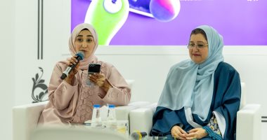 كاتبة إماراتية: القصص وسيلة لبناء علاقات صحية بين الأهل والأبناء خلال الندوة