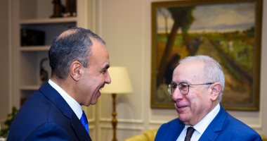 وزير الخارجية يستقبل المبعوث الشخصى لسكرتير عام الأمم المتحدة للسودان