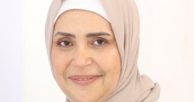 متفوقة على متسابقين من 9 دول.. إسمعلاوية تفوز بجائزة مدير الحسابات العربي المتميز