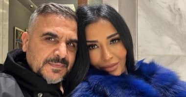 الشبكة نيوز : 
                                            الملحن وليد سعد ينشر صورته مع زوجته ويعلق: زوجتى الأولى والوحيدة
                                        