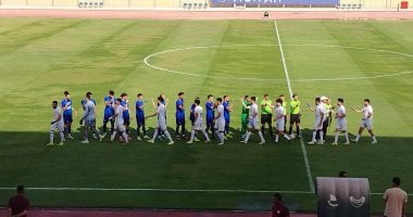 الشبكة نيوز : 
                                            دورى المحترفين.. فوز أبو قير على بترول أسيوط 2-1 والمنصورة يعود من أسوان بـ3 نقاط
                                        