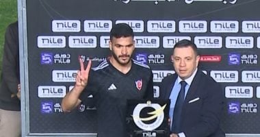 الشبكة نيوز : 
                                            حامد حمدان رجل مباراة الأهلي وبتروجت فى الدوري
                                        
