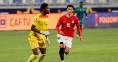 الشبكة نيوز : 
                                            75 دقيقة.. منتخب الشباب يتأخر أمام سيراليون بنتيجة 3-1 بأمم أفريقيا
                                        
