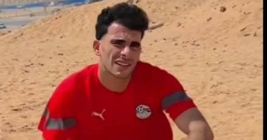 الشبكة نيوز : 
                                            زيزو يتدرب على الرمال بقميص منتخب مصر.. صور
                                        