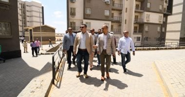 نيوز برو : 
                                            وزير الإسكان يتفقد مشروع 