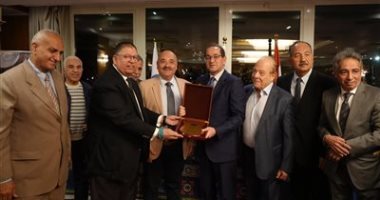 رؤساء جمعيات المستثمرين بالمحافظات: الضرائب تمد يد الثقة لمجتمع الأعمال.. بأول حزمة تسهيلات