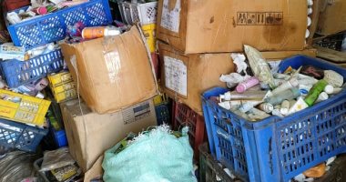ضبط 11 طن أدوية ومكملات غذائية وسلعا منتهية الصلاحية قبل طرحها فى الجيزة أدوية ومكملات غذائية وسلعًا منتهية الصلاحية