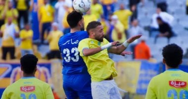 الشبكة نيوز : 
                                            الإسماعيلى بـ10 لاعبين يتعادل مع سموحة 1 /1 في الدورى.. فيديو
                                        