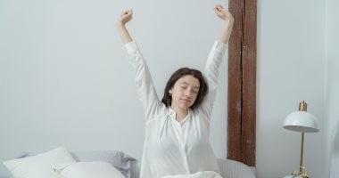 العالمي : 
                                            7 فوائد للاستيقاظ مبكرًا بشكل يومى.. أهمها الحفاظ على صحة البشرة
                                        