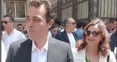 علا الشافعى رئيس تحرير اليوم السابع تسجل فى كشوف عمومية الصحفيين.. فيديو