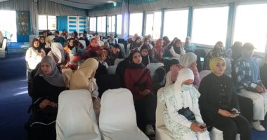 لقاءات لشباب ورياضة الأقصر ببرنامج التوعية بمخاطر الإدمان الإلكترونى.. صور