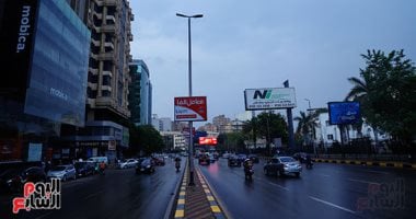 سقوط أمطار خفيفة على فترات متقطعة في أنحاء القاهرة الكبرى سقوط أمطار