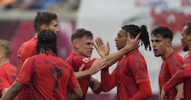 الشبكة نيوز : 
                                            لايبزيج يؤجل تتويج بايرن ميونخ بلقب الدورى الألمانى بتعادل قاتل 3-3
                                        