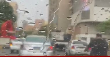 تفاصيل تحذيرات الأرصاد بعد سقوط أمطار فى عدة مناطق بالقاهرة والجيزة.. فيديو