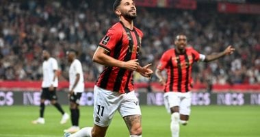 العالمي : 
                                            نيس يهزم ريمس في الدوري الفرنسي بدون محمد عبد المنعم
                                        