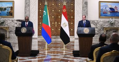 الرئيس السيسى يؤكد استعداد الحكومة المصرية لدعم خطة التنمية فى جمهورية القمر