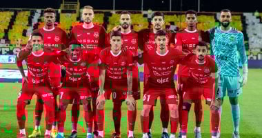 العالمي : 
                                            شباب الأهلي يتوج بلقب الدوري الإماراتى بعد خسارة الشارقة ضد الوحدة
                                        